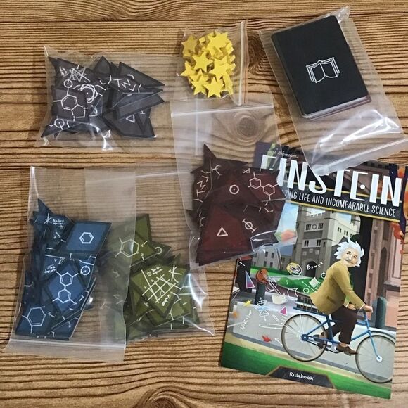 Einstein His Amazing Life And Incomparable Science Game - Picture 4 of 4